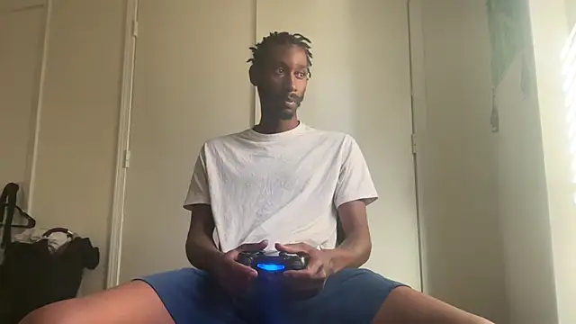 Snapshot of ITSONLYKENNY chatting on 09-12-25, 01:55 ITSONLYKENNY online show from 09-12-25, 01:55