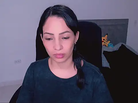 Snapshot of diana__34 chatting on 09-27-25, 12:15 diana 34 online show from 09-27-25, 12:15