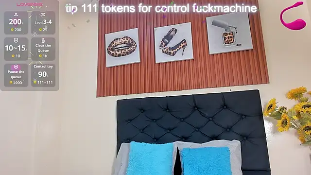 Cristale69 online show from 04-10-26, 07:40