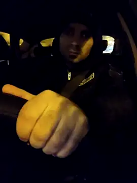 Snapshot of J0nyhson chatting on 02-05-25, 04:06 J0nyhson online show from 02-05-25, 04:06