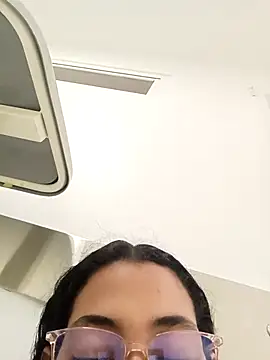 Snapshot of BTC32 chatting on 10-21-25, 07:20 BTC32 online show from 10-21-25, 07:20