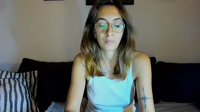 DesireMore90 online show from 10-10-25, 09:03