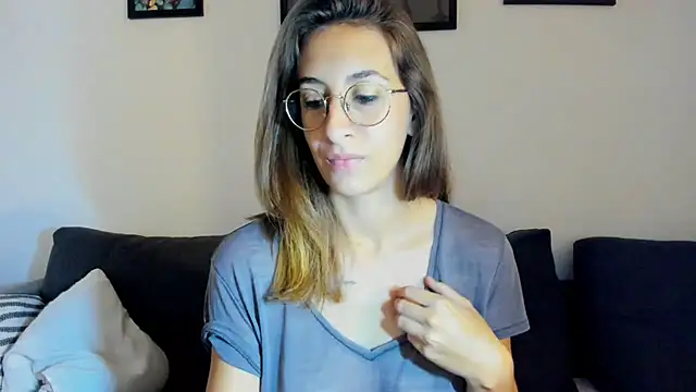 DesireMore90 online show from 10-16-25, 07:37