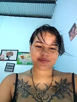 Snapshot of Bellota_22_Fuckme chatting on 11-08-25, 04:34 Bellota 22 Fuckme online show from 11-08-25, 04:34