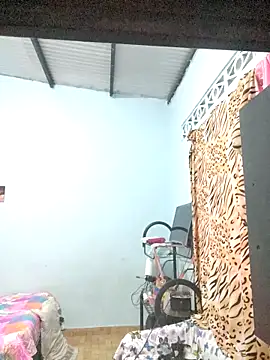 Snapshot of Bellota_22_Fuckme chatting on 11-14-25, 11:31 Bellota 22 Fuckme online show from 11-14-25, 11:31