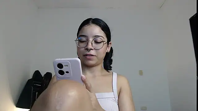 Putaku San online show from 11-11-25, 04:45