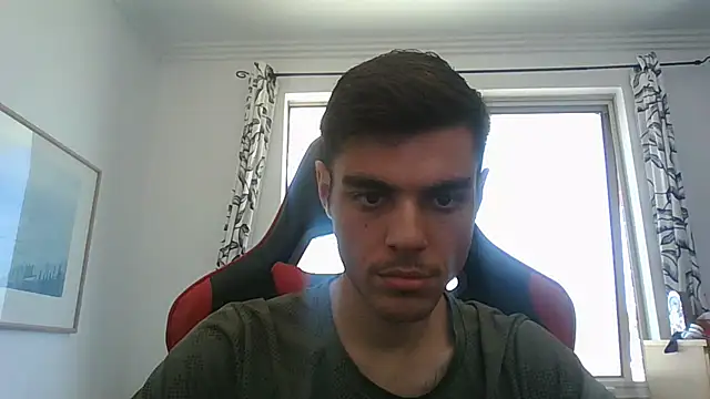 Snapshot of Omarnede chatting on 11-14-25, 02:32 Omarnede online show from 11-14-25, 02:32