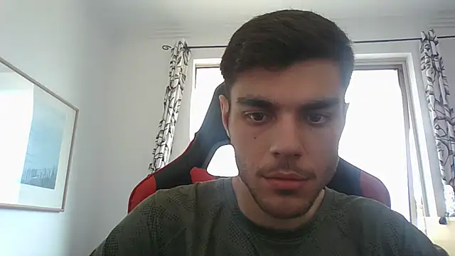 Snapshot of Omarnede chatting on 11-18-25, 05:56 Omarnede online show from 11-18-25, 05:56