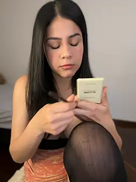 CuteKira7 online show from 03-29-26, 03:06