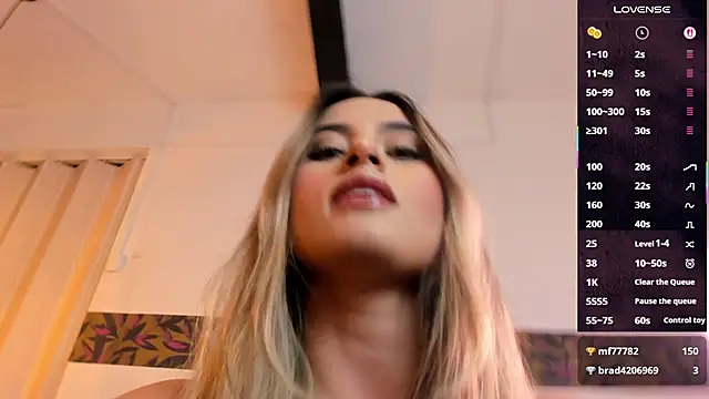 KiaraCarter online show from 11-20-25, 08:41