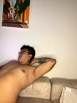 AgathaGeorgiou online show from 10-30-25, 10:43