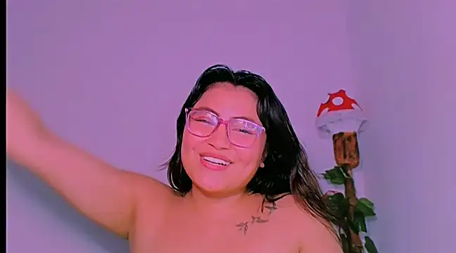 Snapshot of KathieBurning chatting on 12-07-24, 10:17 KathieBurning online show from 12-07-24, 10:17