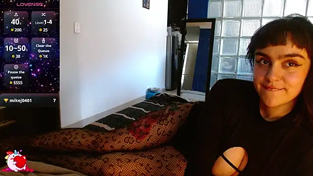 collette beaufoy  online show from 12-04-24, 06:06