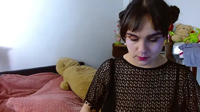 collette beaufoy  online show from 06-08-26, 05:41
