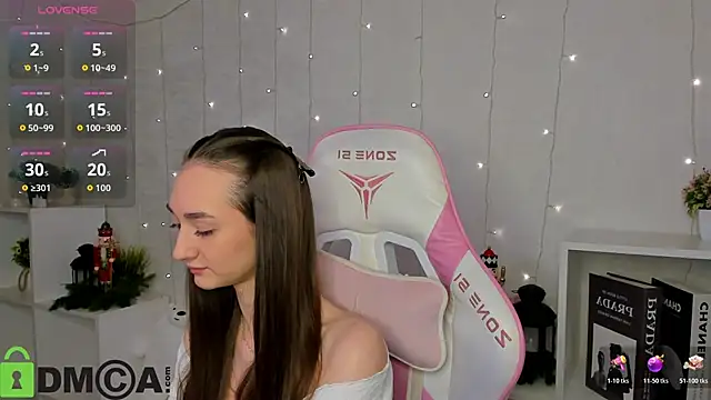 Kelly Powell online show from 12-16-25, 03:22