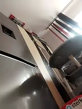 Snapshot of Mira_bel chatting on 09-17-25, 11:23 Mira bel online show from 09-17-25, 11:23