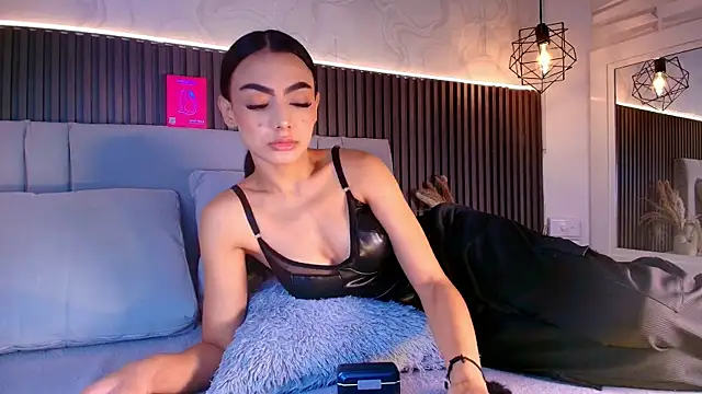 SHANONCLARK online show from 02-04-26, 07:09