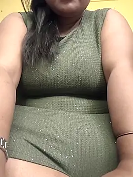 Snapshot of flamingoss chatting on 11-13-25, 06:40 flamingoss online show from 11-13-25, 06:40