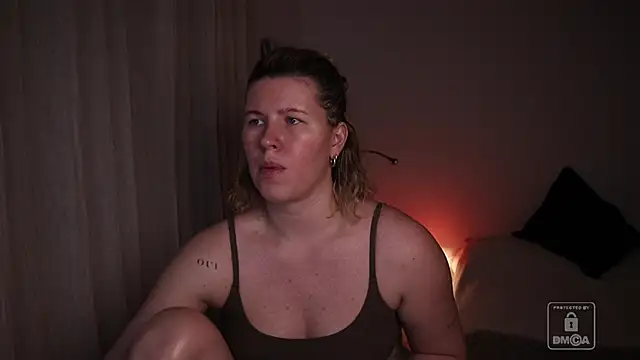 moonamii online show from 02-11-26, 07:08