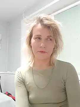 Snapshot of Linda_Gregory chatting on 01-15-25, 12:09 Linda Gregory online show from 01-15-25, 12:09