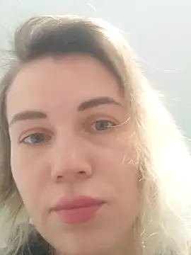 Snapshot of Linda_Gregory chatting on 02-16-25, 05:15 Linda Gregory online show from 02-16-25, 05:15