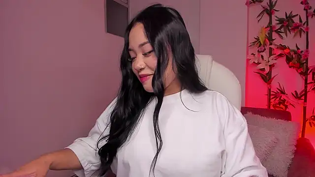 Snapshot of Lulu_Sakura_ chatting on 01-07-25, 06:05 Lulu Sakura online show from 01-07-25, 06:05