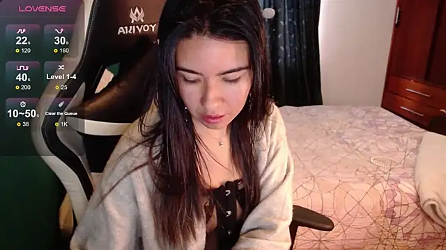 alice middlee online show from 06-12-26, 03:11