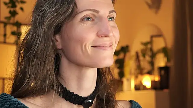 yulladao online show from 11-08-25, 06:18