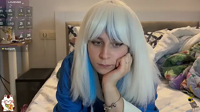 Snapshot of ShiroiFubuki chatting on 12-22-25, 07:33 ShiroiFubuki online show from 12-22-25, 07:33