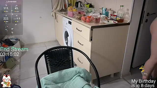 Snapshot of ShiroiFubuki chatting on 02-11-26, 05:01 ShiroiFubuki online show from 02-11-26, 05:01