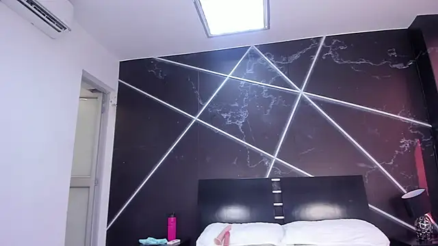  valeriiee  online show from 01-18-25, 07:15