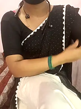 Mallu-Gayathri Arun online show from 09-16-25, 05:08