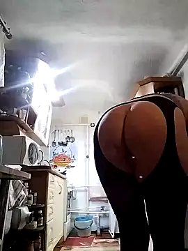 lindaledi2 online show from 02-05-25, 03:34