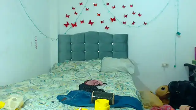 AmaraRoberts420 online show from 01-30-25, 02:47