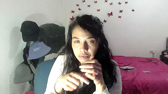 AmaraRoberts420 online show from 09-12-25, 03:39