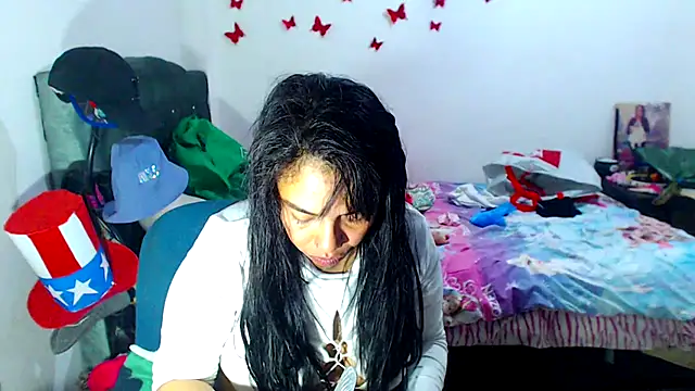 AmaraRoberts420 online show from 09-17-25, 02:30