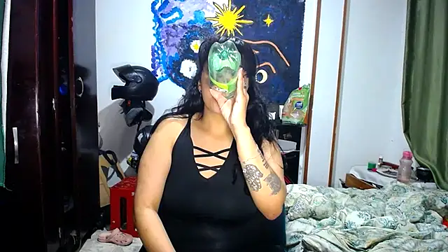 Snapshot of AmaraRoberts420 chatting on 05-24-26, 06:51 AmaraRoberts420 online show from 05-24-26, 06:51