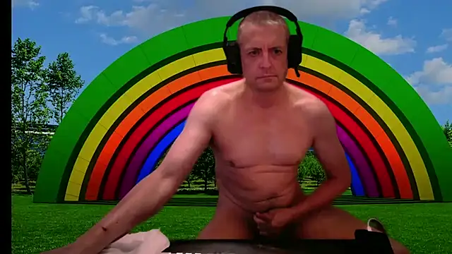 JulioMaximus online show from 04-30-26, 02:34