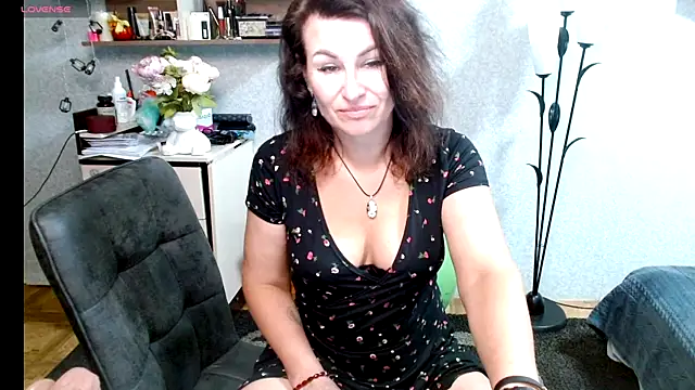 BeatriksS online show from 06-24-26, 06:40