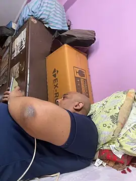 Dick 6inches online show from 10-21-25, 08:04