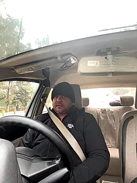 Dick 6inches online show from 01-07-26, 05:10