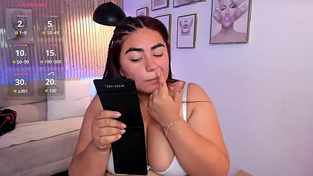 silvia lane online show from 04-11-26, 04:50