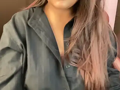 shanayaaa 1 online show from 12-19-25, 08:49