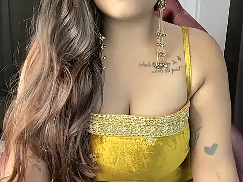 Snapshot of shanayaaa_1 chatting on 07-15-26, 07:41 shanayaaa 1 online show from 07-15-26, 07:41