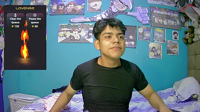 Snapshot of Valesh20 chatting on 03-10-26, 12:48 Valesh20 online show from 03-10-26, 12:48