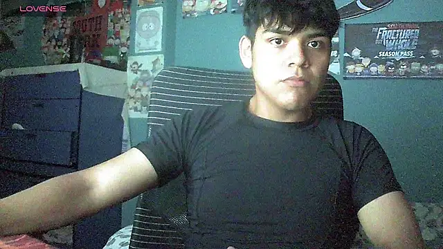 Snapshot of Valesh20 chatting on 05-23-26, 11:53 Valesh20 online show from 05-23-26, 11:53