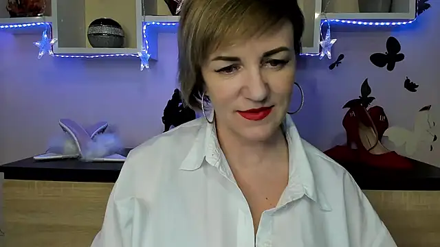 Snapshot of feliziaDesire chatting on 02-03-25, 02:55 feliziaDesire online show from 02-03-25, 02:55