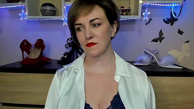 Snapshot of feliziaDesire chatting on 02-18-25, 04:48 feliziaDesire online show from 02-18-25, 04:48