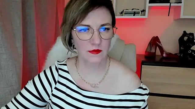 feliziaDesire online show from 03-18-26, 07:06