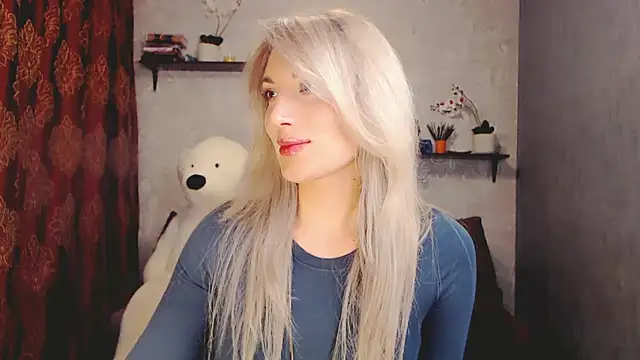 MillaXQueen online show from 02-03-25, 12:57